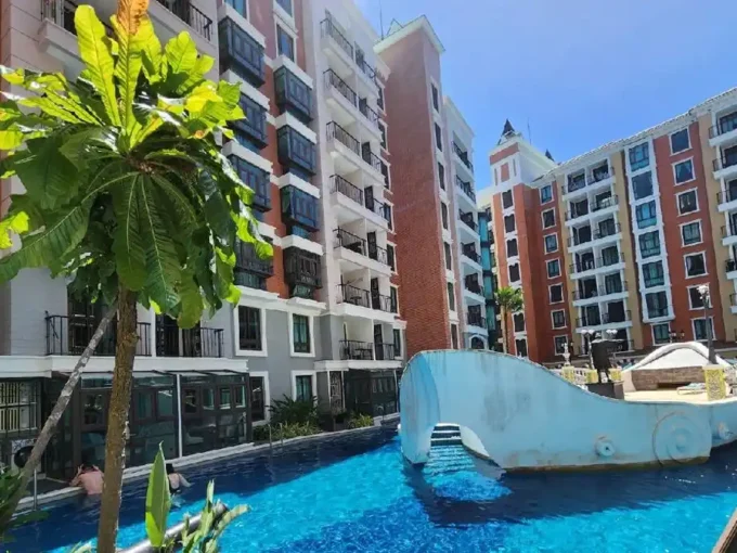 Espana Condo