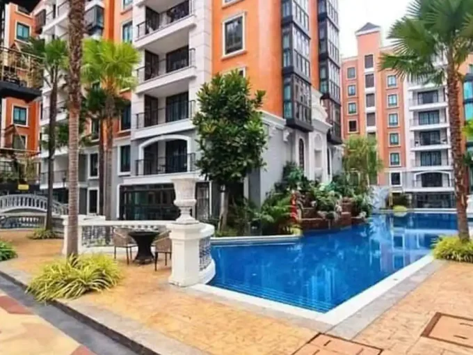 Espana Condo